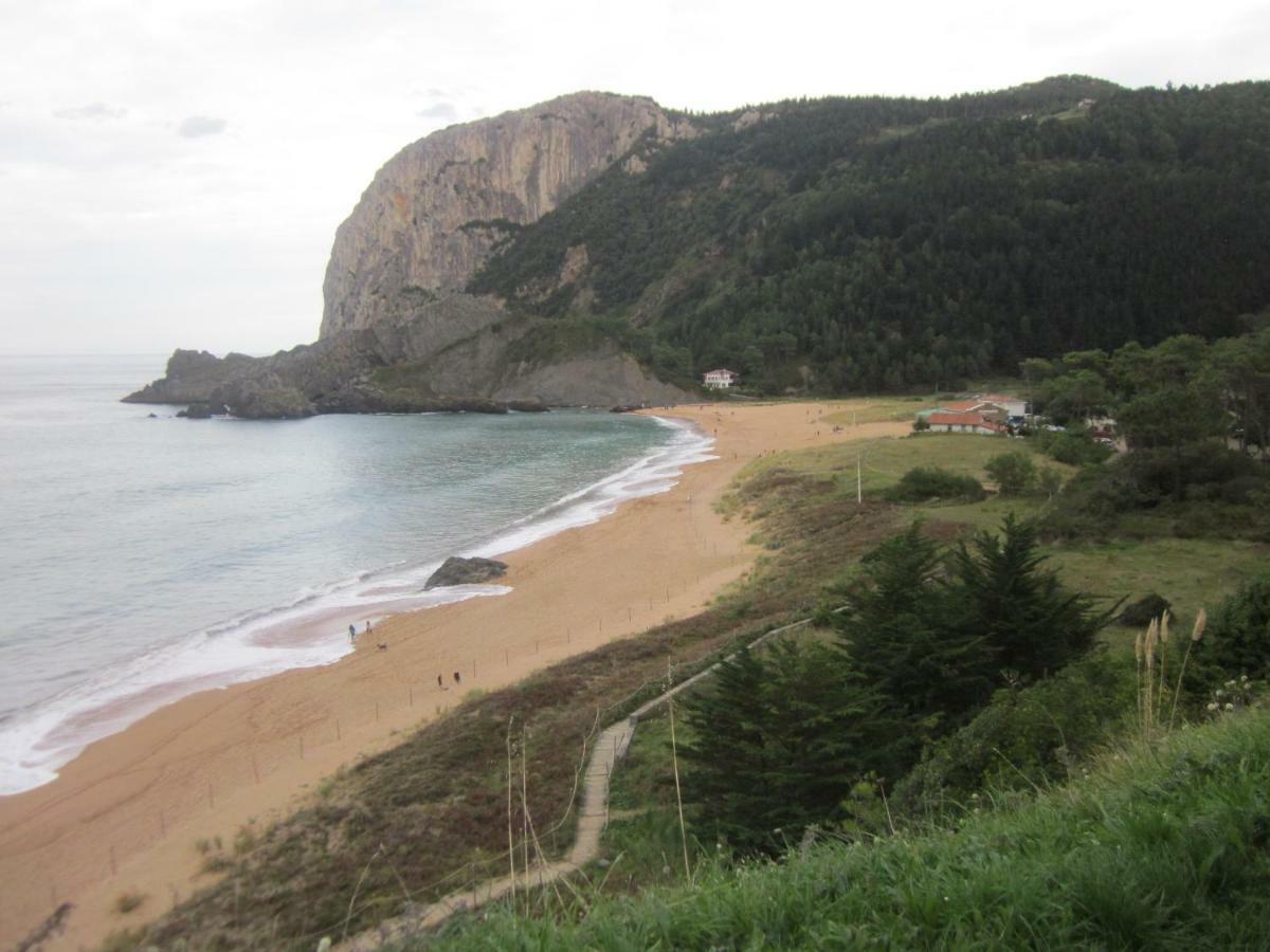 Ea Ea Playa Montana45'Guggemhein A 200M Andando Playa Y Del Centro Pueblo 아파트 외부 사진